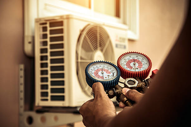 Professional Ac Installation technician working in Grass Lake, MI